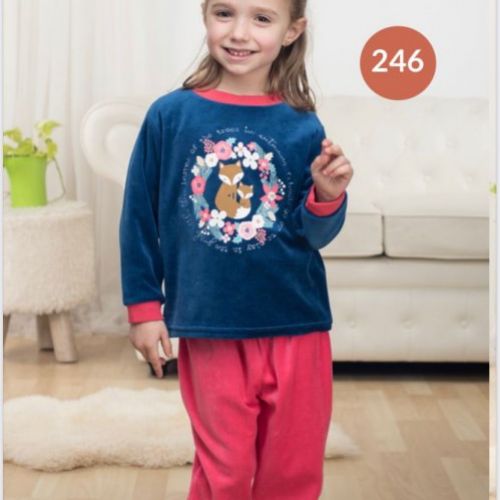 246 PIJAMA  NIÑA TERCIOPELO 2 a 6 AÑOS KINANIT